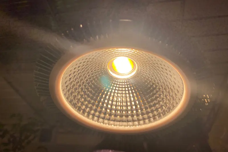 BARREL社 植物育成LEDライト3種比較「SUN-20W-W｜SUN-18W｜AMATERAS 20W」