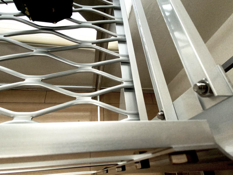 軽量アルミフレームの花台「フラワースタンド／AF型(陽だまり)」購入